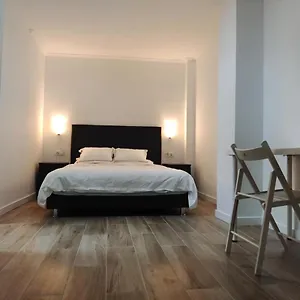 Zhenyu Guest house Barcelona